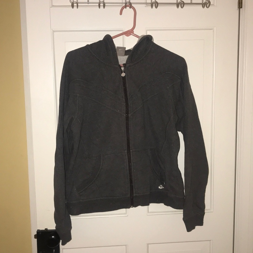 Women Nike Zip Up.